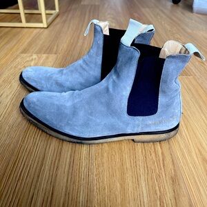 Grey suede Common Projects Chelsea Boots